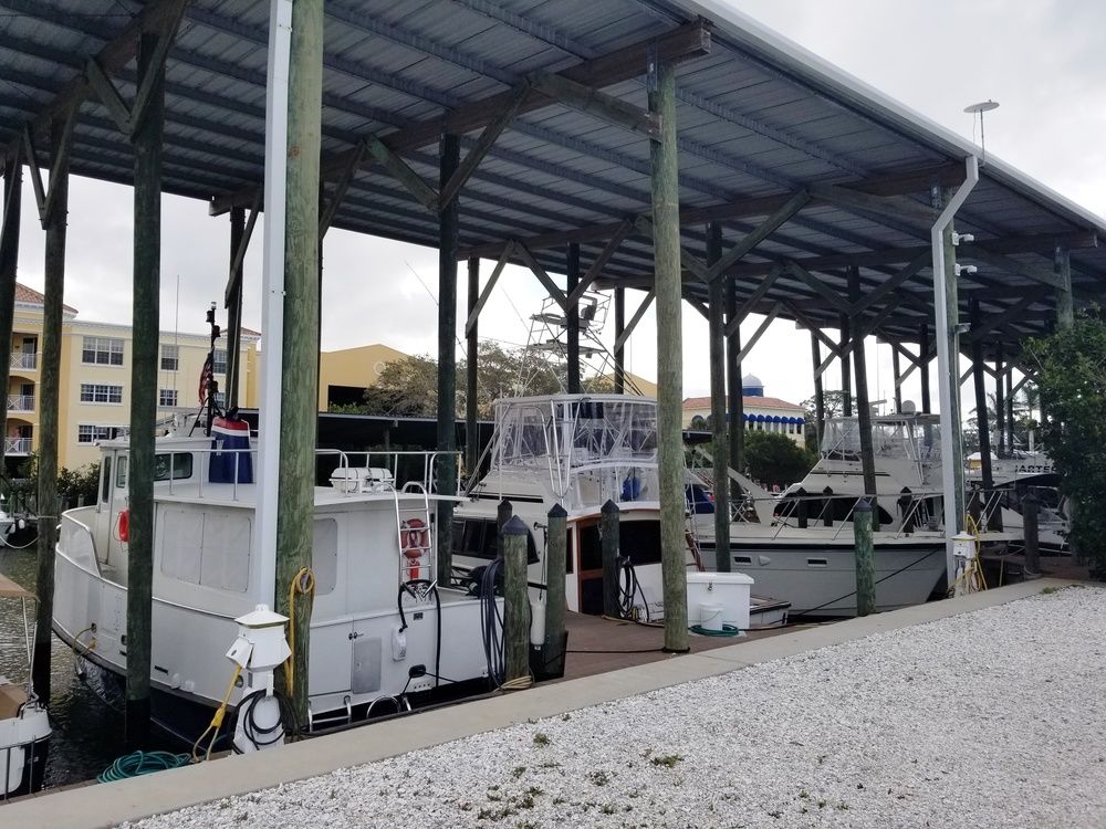 Casey Key Marina: 482 Blackburn Point Rd, Osprey, FL 34229